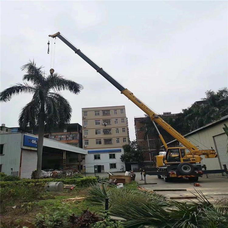 安福县12吨吊车出租一天的收费标准是什么