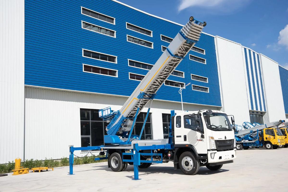 安福县小型云梯车上料车租赁多少钱